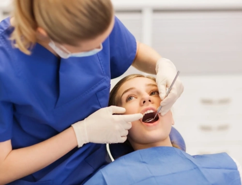 Sigilarea dentară – protecția celor mici împotriva cariilor dentare